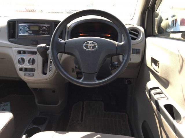 TOYOTA PIXIS EPOCH 2015/2