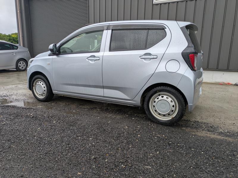 DAIHATSU MIRA E:S 2021/4