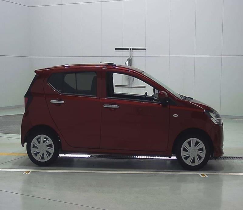 DAIHATSU MIRA E-S 2023/4