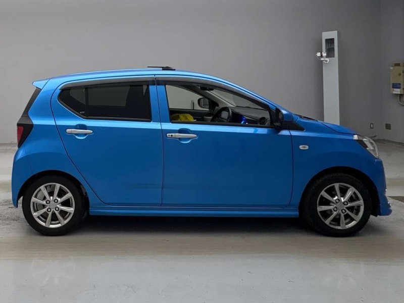 DAIHATSU MIRA E:S 2023/5