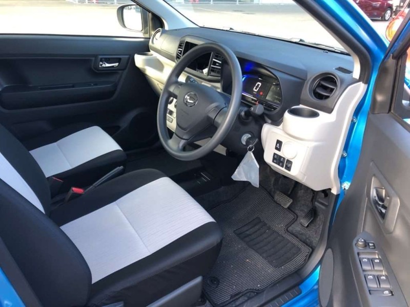 DAIHATSU MIRA E:S 2025/1