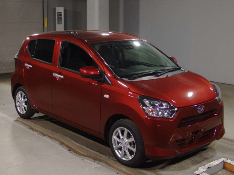 DAIHATSU MIRA E:S 2025/5