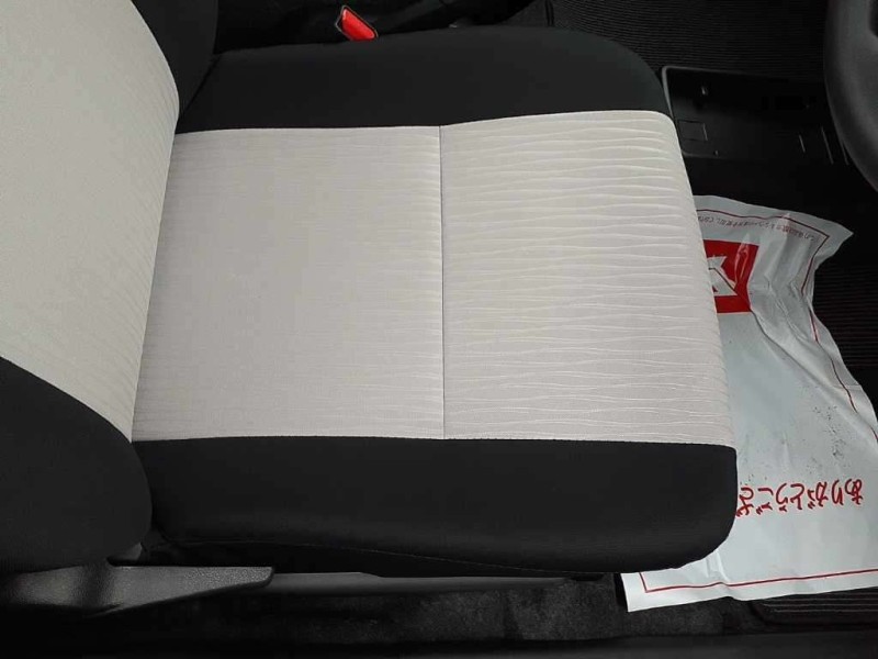 DAIHATSU MIRA E:S 2025/5