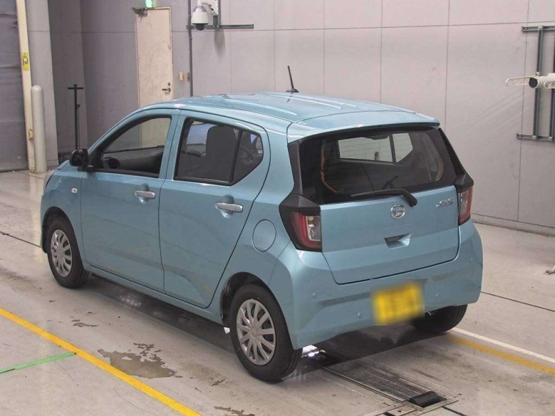 DAIHATSU MIRA E:S 2025/4