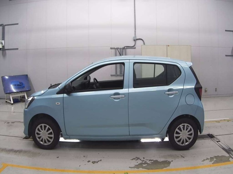 DAIHATSU MIRA E:S 2025/4
