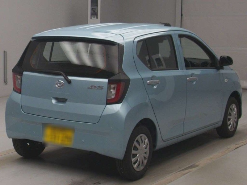 DAIHATSU MIRA E:S 2025/6