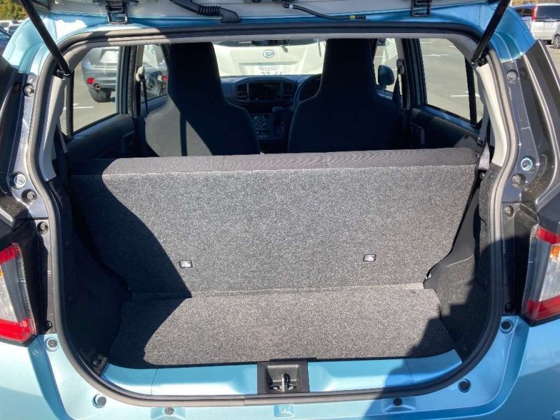 DAIHATSU MIRA E:S 2025/6