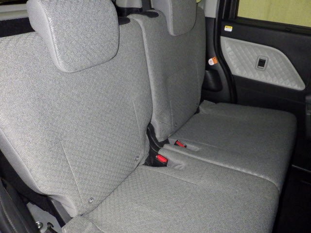 DAIHATSU TANTO 2022/8