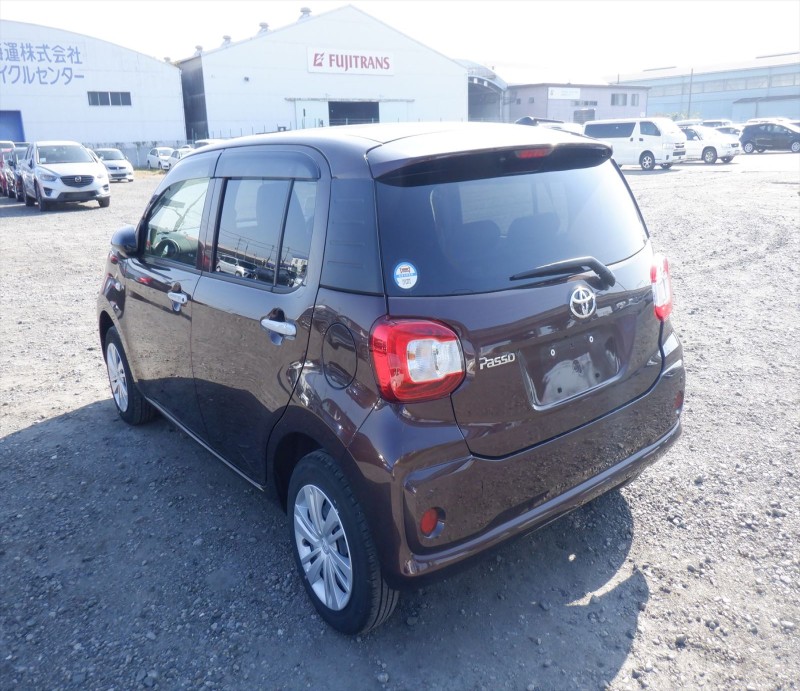 TOYOTA PASSO 2023/9