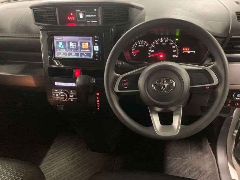 TOYOTA ROOMY 2023/2