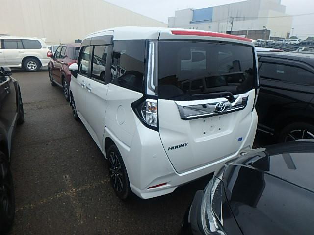 TOYOTA ROOMY 2023/5