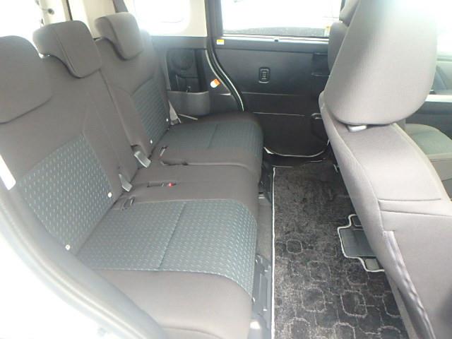 TOYOTA ROOMY 2023/5