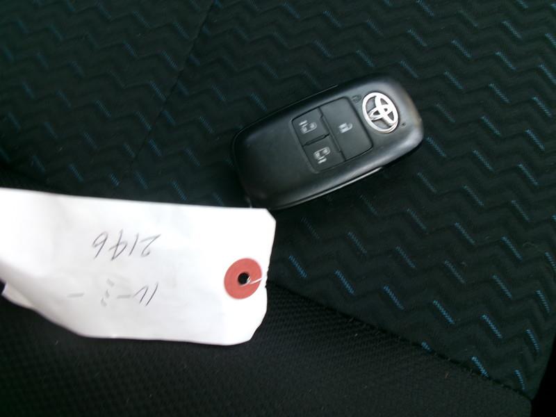 TOYOTA ROOMY 2023/10