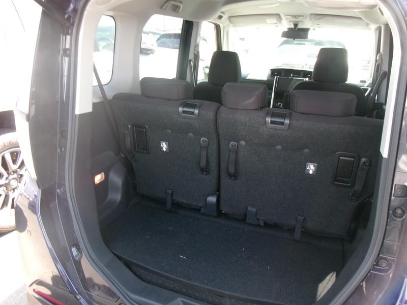 TOYOTA ROOMY 2023/10