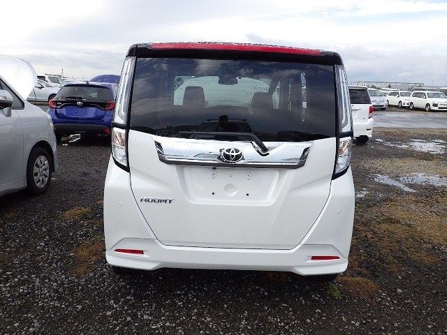TOYOTA ROOMY 2025/11