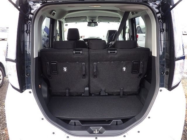 TOYOTA ROOMY 2025/11