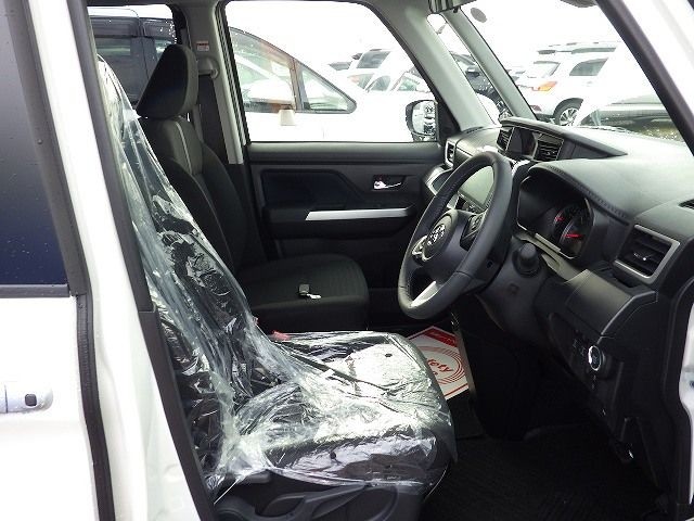 TOYOTA ROOMY 2025/11