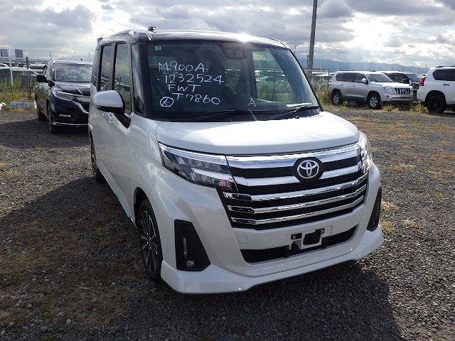 TOYOTA ROOMY 2025/10