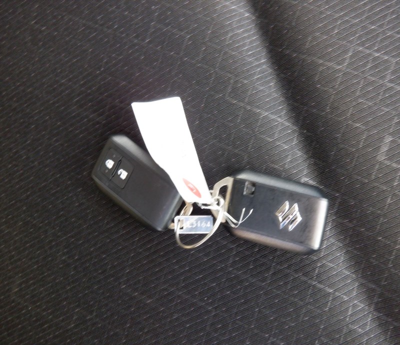 SUZUKI WAGON R 2024/10