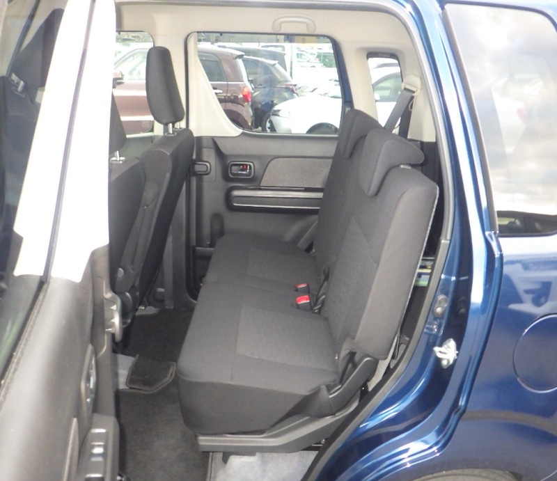 SUZUKI WAGON R CUSTOM Z 2023/4