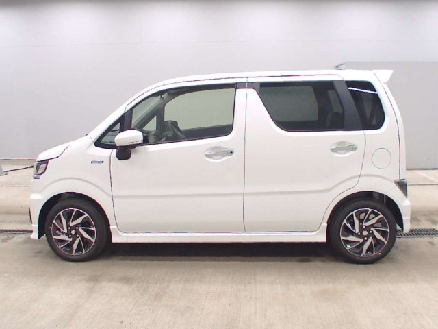 SUZUKI WAGON R CUSTOM Z 2025/9