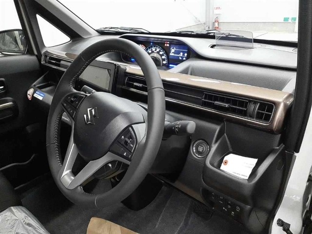 SUZUKI WAGON R CUSTOM Z 2025/9