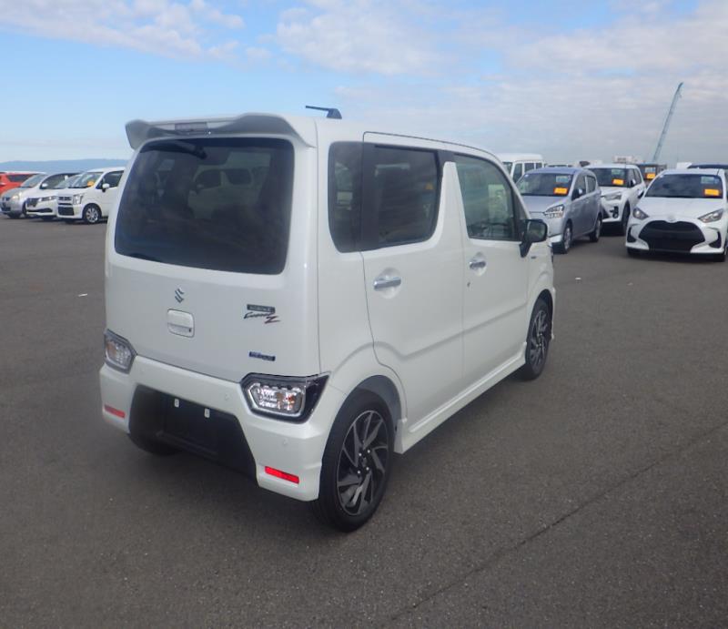 SUZUKI WAGON R CUSTOM Z 2025/9