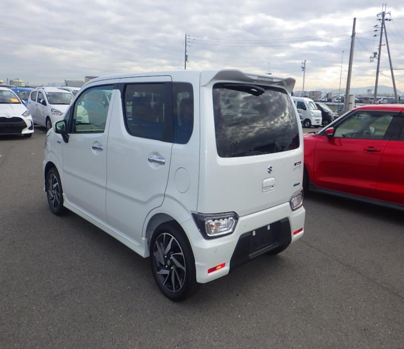 SUZUKI WAGON R CUSTOM Z 2025/9