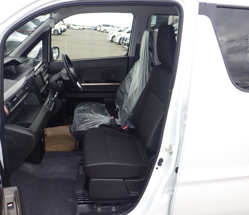 SUZUKI WAGON R CUSTOM Z 2025/9