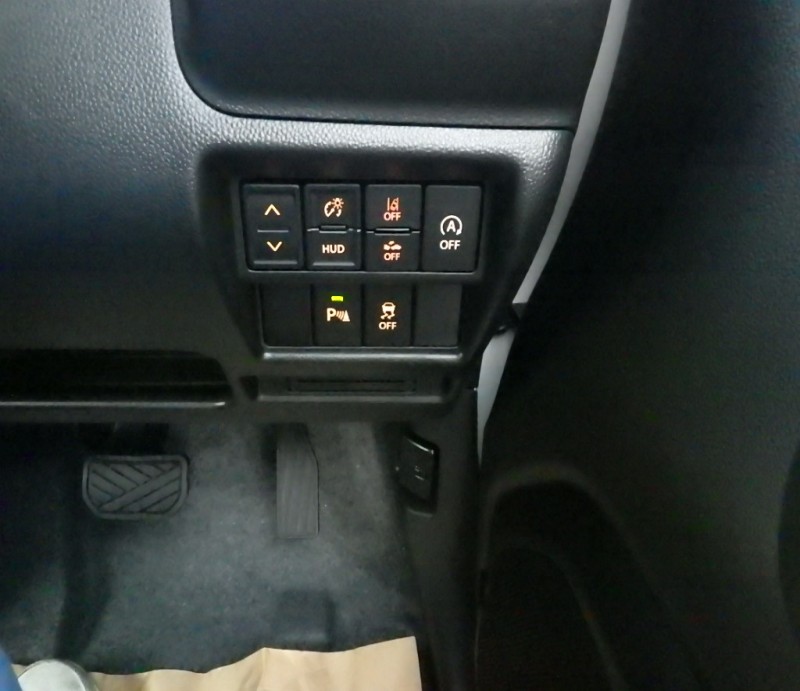 SUZUKI WAGON R CUSTOM Z 2025/11