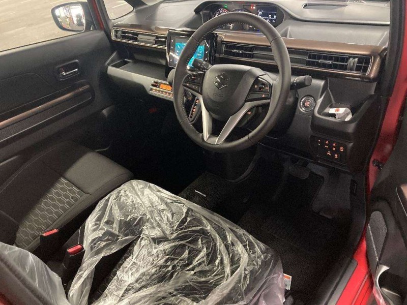 SUZUKI WAGON R CUSTOM Z 2025/10