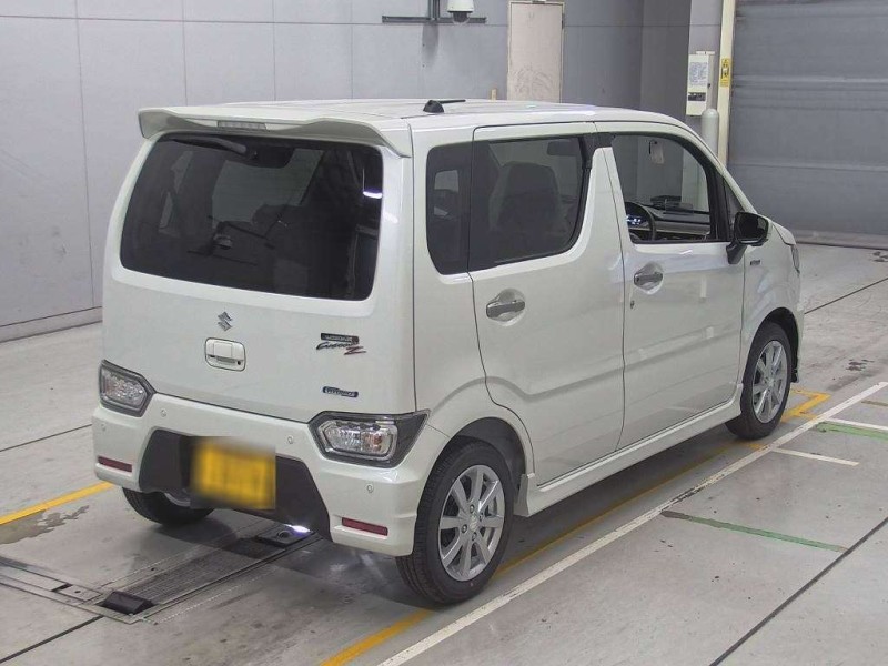 SUZUKI WAGON R CUSTOM Z 2025/11