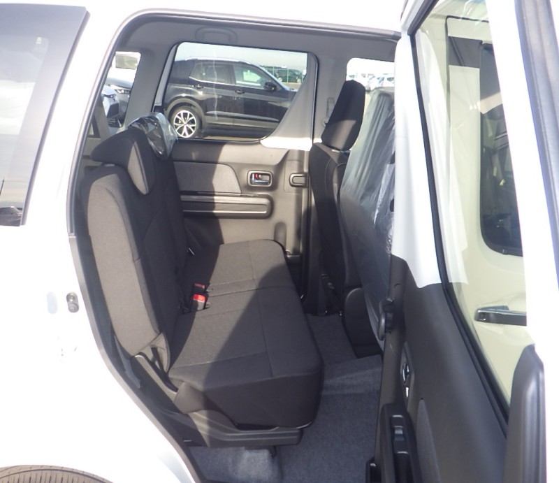 SUZUKI WAGON R CUSTOM Z 2025/11