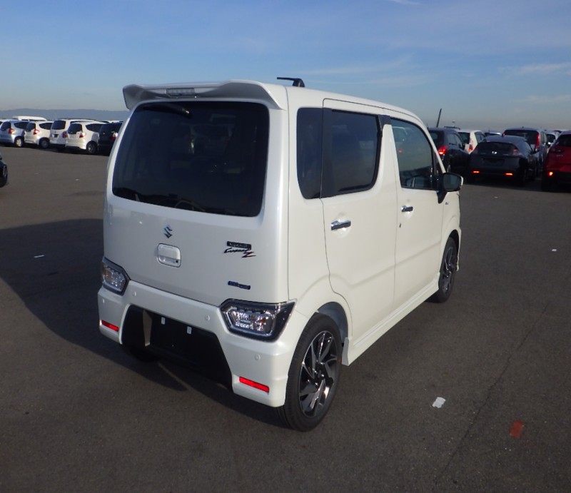SUZUKI WAGON R CUSTOM Z 2025/11