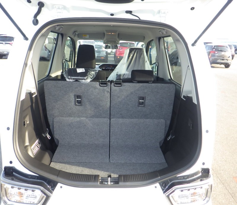 SUZUKI WAGON R CUSTOM Z 2025/11