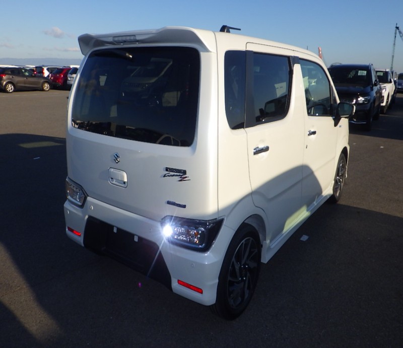 SUZUKI WAGON R CUSTOM Z 2025/12