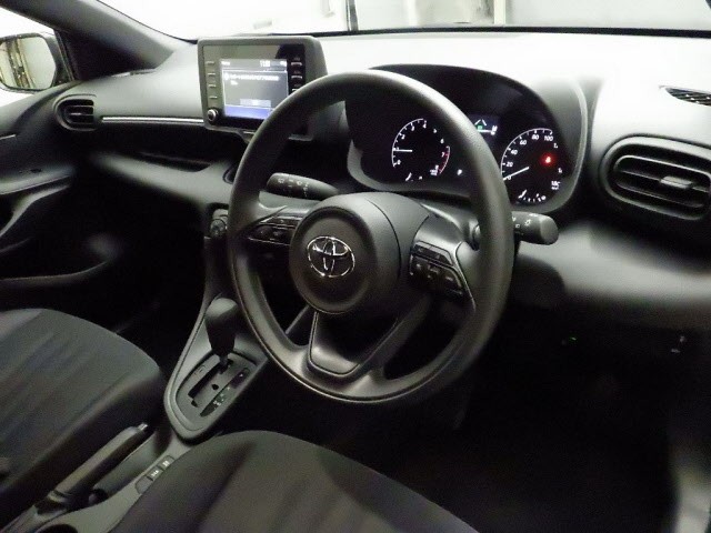 TOYOTA YARIS 2022/11
