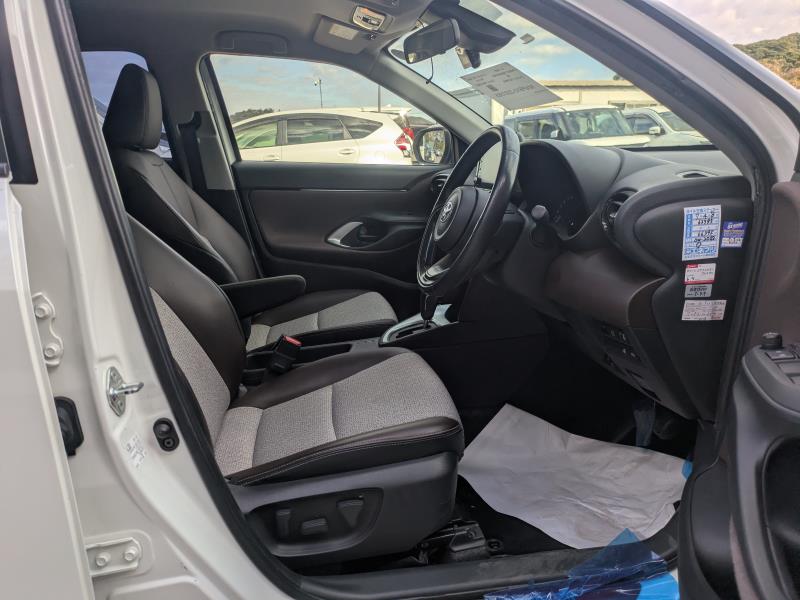 TOYOTA YARIS CROSS 2020/10