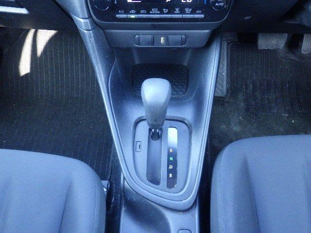 TOYOTA YARIS 2020/10