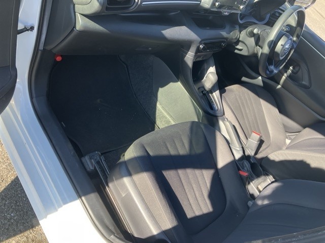 TOYOTA YARIS 2020/11