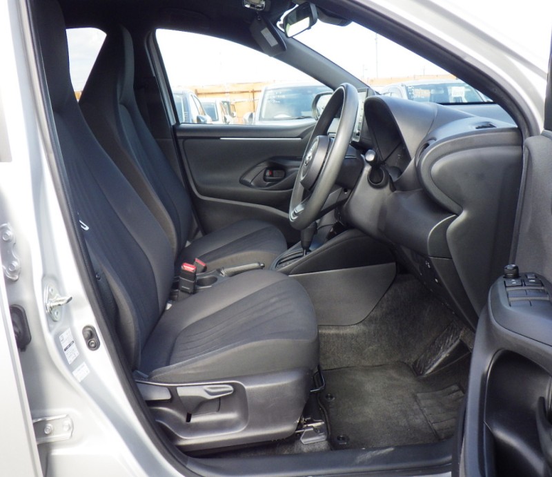 TOYOTA YARIS 2021/11