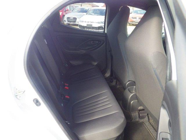 TOYOTA YARIS 2022/10