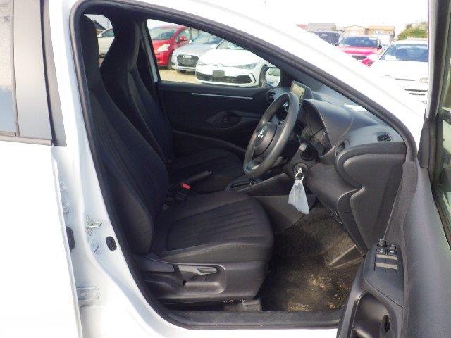 TOYOTA YARIS 2022/10