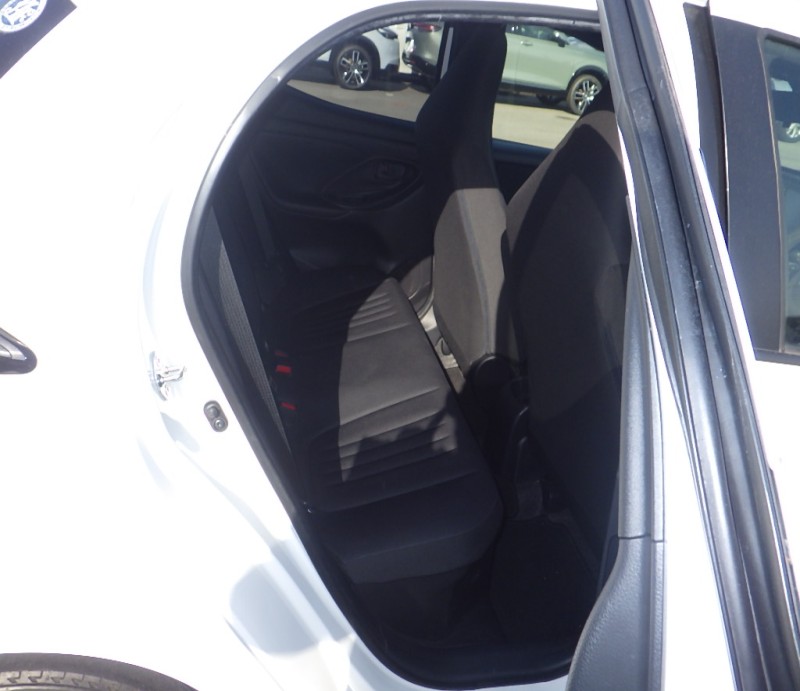 TOYOTA YARIS 2022/10