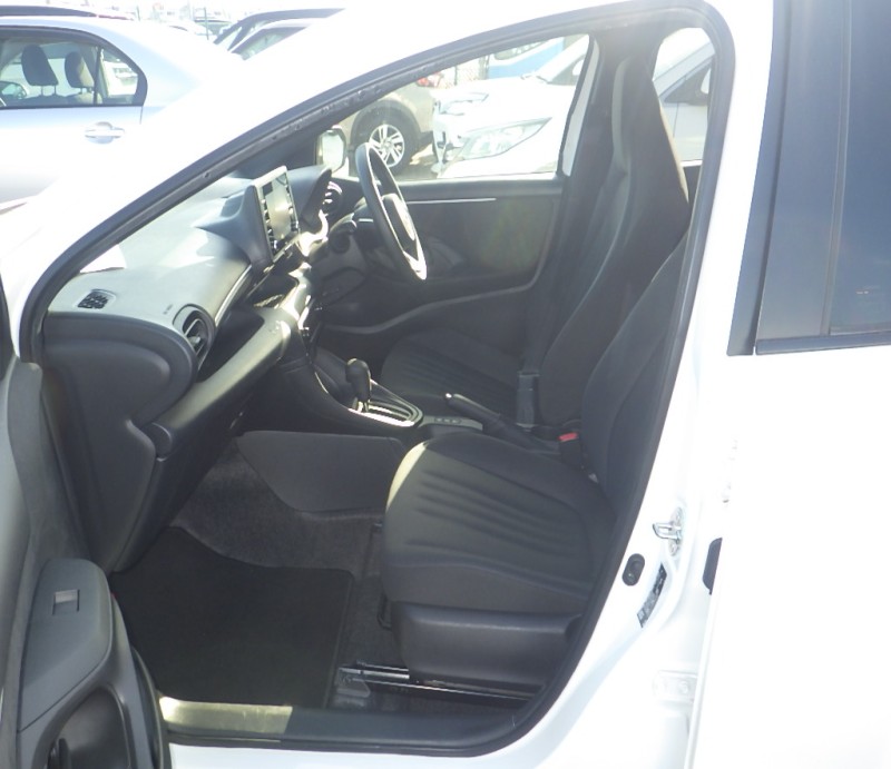 TOYOTA YARIS 2022/10