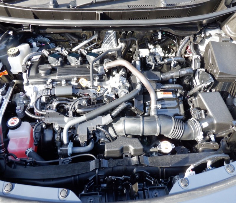 TOYOTA YARIS CROSS 2024/10