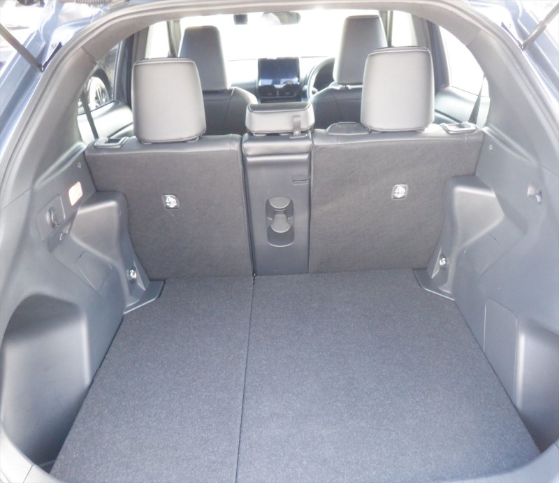 TOYOTA YARIS CROSS 2024/10