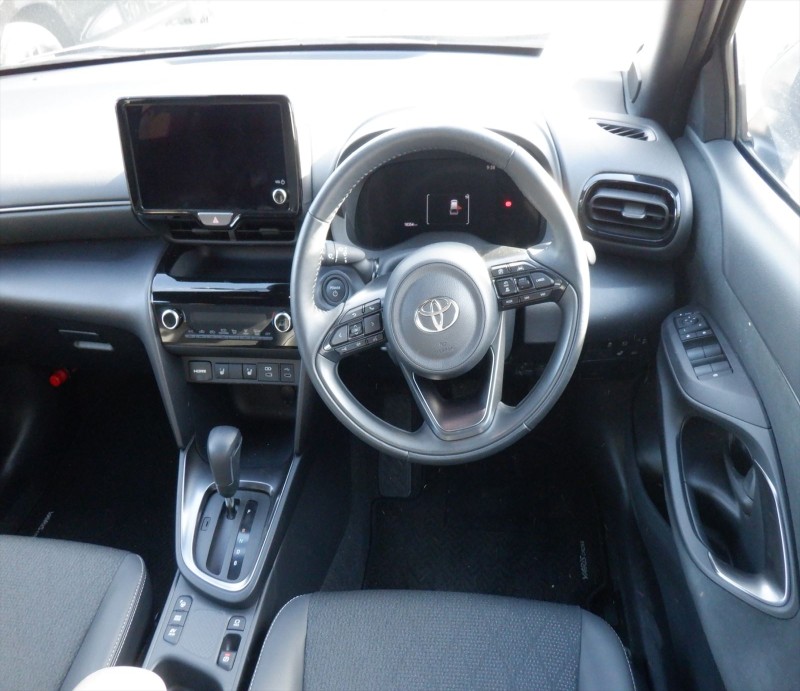 TOYOTA YARIS CROSS 2024/10