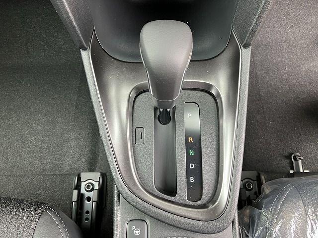 TOYOTA YARIS CROSS 2025/5
