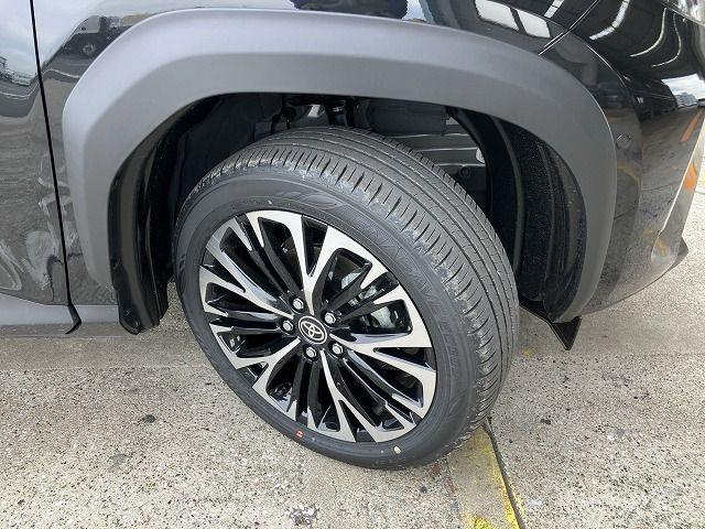TOYOTA YARIS CROSS 2025/5